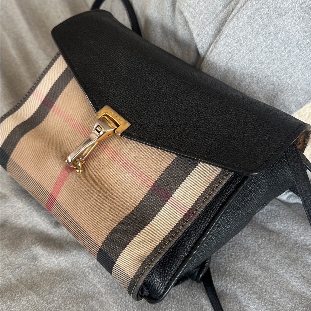 Burberry Macken Check Leather Crossbody Bag - Picture 13 of 13
